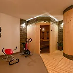 منزل للإقامة Szmaragd - Stoki Narciarskie - Znizki Na Termy - Sauna - Bilard بوكافينا تترايسكا