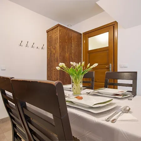 Szmaragd - Stoki Narciarskie - Znizki Na Termy - Sauna - Bilard