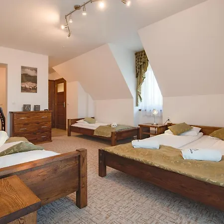 Szmaragd - Sniadania - Znizki Na Termy - Sauna - Bilard - Stoki Narciarskie Homestay
