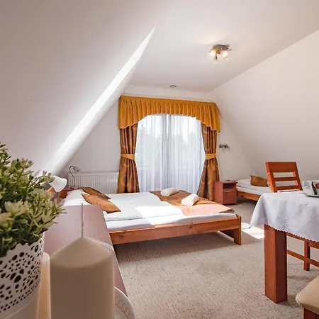 Homestay Szmaragd - Sniadania - Znizki Na Termy - Sauna - Bilard - Stoki Narciarskie Bukowina Tatrzanska