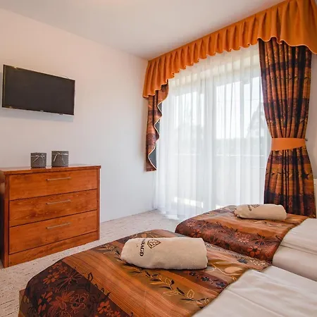 Homestay szállás Szmaragd - Stoki Narciarskie - Znizki Na Termy - Sauna - Bilard *