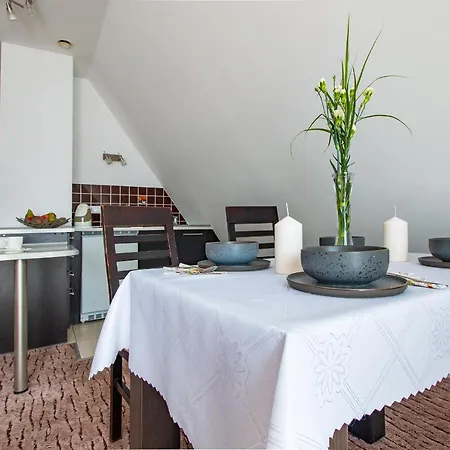 Homestay Szmaragd - Sniadania - Znizki Na Termy - Sauna - Bilard - Stoki Narciarskie Bukowina Tatrzanska